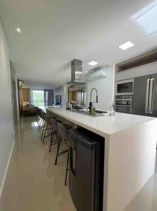 Apartamento 4 Suites, Piscina Exclusiva, Barra Sul, B.camboriu *