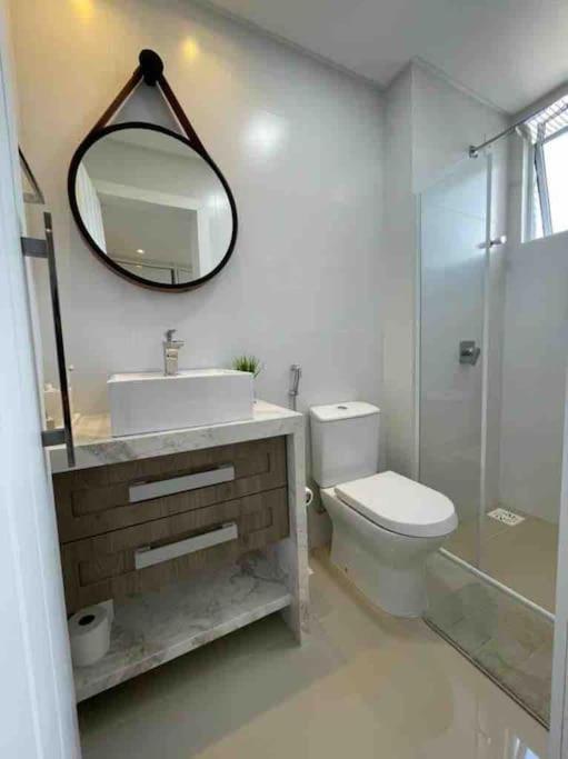 4 Suites, Piscina Exclusiva, Barra Sul, B.camboriu